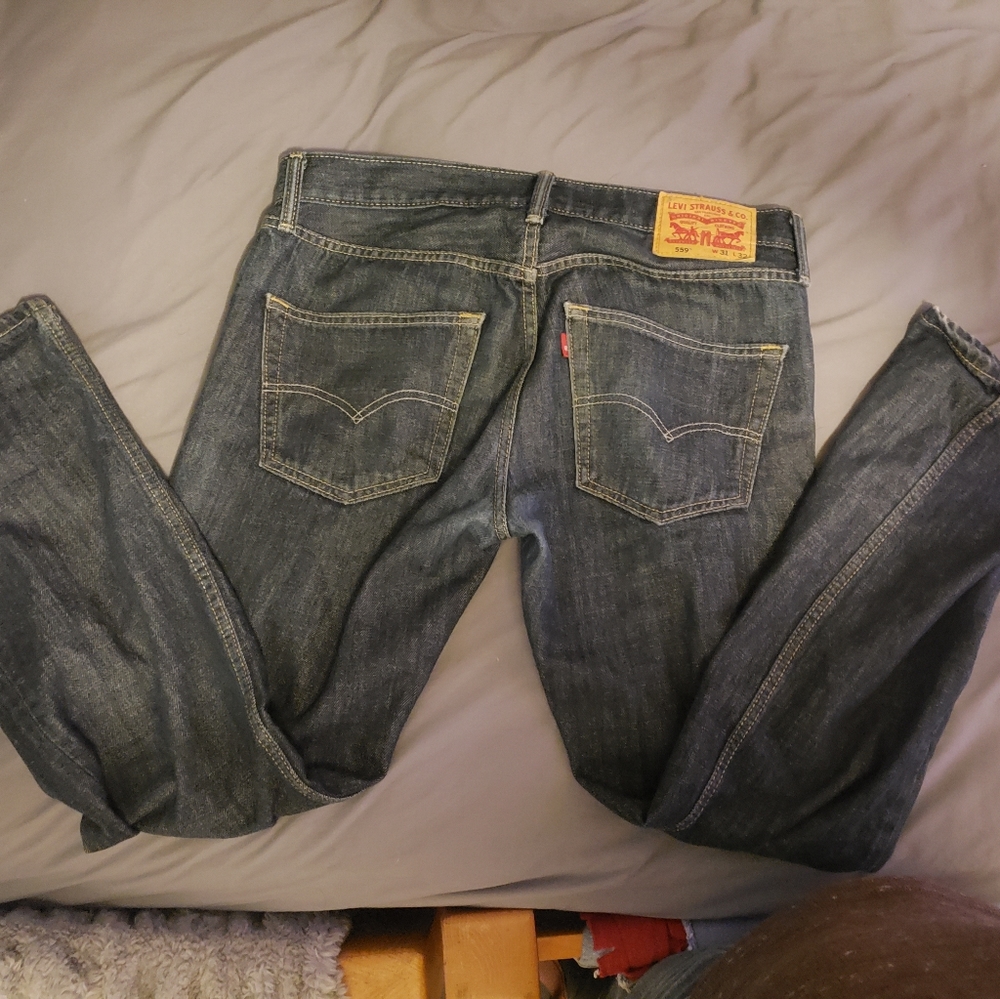 Levi w31 l32